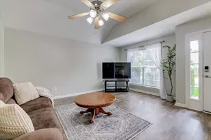 167 Cherry Laurel Dr, North Augusta, SC 29860 - Photo 2