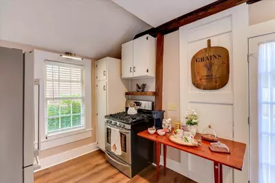 241 Laurens Street SW #Apt C, Aiken, SC 29801 - Photo 10