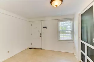 208 W Terrace St, Edgefield, SC 29824 - Photo 16