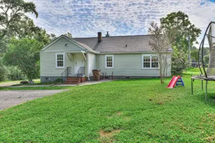 208 W Terrace St, Edgefield, SC 29824 - Photo 32