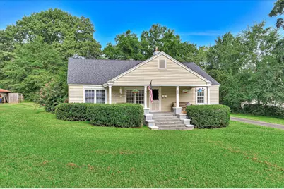 208 W Terrace Street, Edgefield, SC 29824 - Photo 2