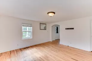 208 W Terrace St, Edgefield, SC 29824 - Photo 10
