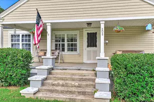 208 W Terrace St, Edgefield, SC 29824 - Photo 4