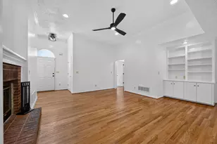 204 Buck Point Ct, Aiken, SC 29803 - Photo 2