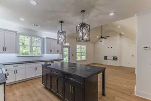 1621 Pine Ridge Dr N, Hephzibah, GA 30815 - Photo 10