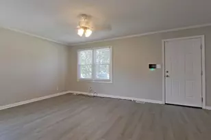 215 Fairview St, North Augusta, SC 29841 - Photo 10
