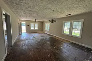 800 Mobley St, Johnston, SC 29832 - Photo 8