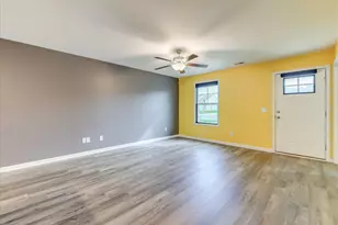 2070 Catlet Ct, Aiken, SC 29803 - Photo 4