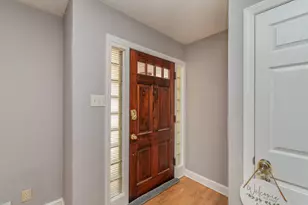 210 Dunbarton Cir SE, Aiken, SC 29803 - Photo 6