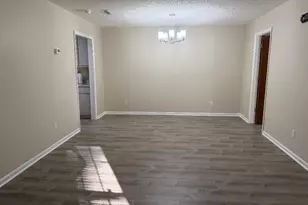 1548 Hamilton Dr, Aiken, SC 29803 - Photo 2