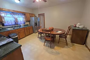 218 Railroad St, Warrenville, SC 29851 - Photo 4
