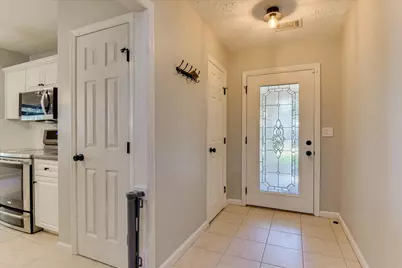 1047 Watsonia Drive, Aiken, SC 29803 - Photo 6