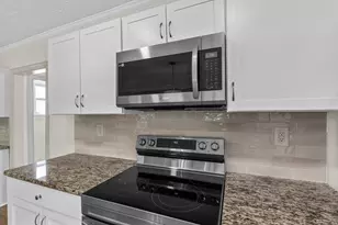 322 Augusta Rd, Warrenville, SC 29851 - Photo 6