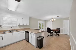 3323 Ravenwood Dr, Augusta, GA 30907 - Photo 6