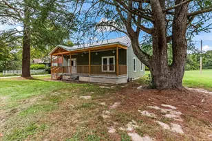 2165 New Holland Rd, Wagener, SC 29164 - Photo 4