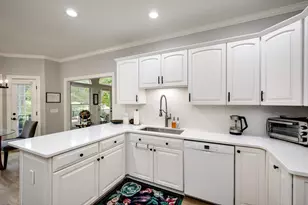 217 Hackberry Ln, Aiken, SC 29803 - Photo 16