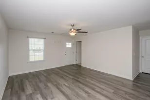 949 Madrid Ct, Aiken, SC 29803 - Photo 8