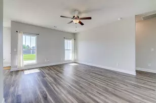 735 Viburnum Ct SW, Aiken, SC 29803 - Photo 8
