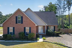 3042 Maplewood Dr, North Augusta, SC 29841 - Photo 2