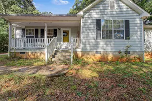 220 Thurmond St, Edgefield, SC 29824 - Photo 2