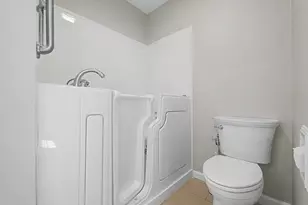 1039 Center St, Clearwater, SC 29842 - Photo 32