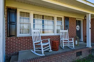 238 Highland Ave, Batesburg-Leesville, SC 29006 - Photo 2