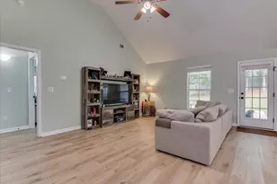 1071 Ackerman Dr, Graniteville, SC 29829 - Photo 6