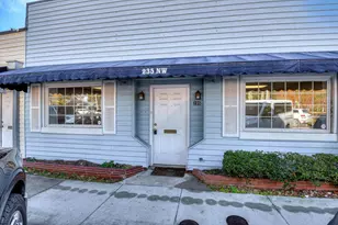 235 Barnwell Ave NW, Aiken, SC 29801 - Photo 1