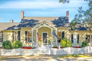 241 Laurens St SW, Aiken, SC 29801 - Photo 1