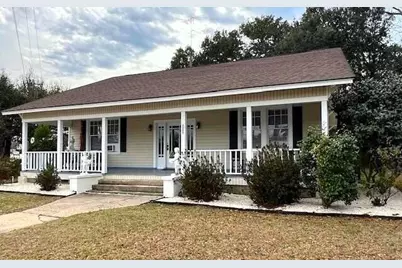 9089 Marlboro Avenue, Barnwell, SC 29812 - Photo 1