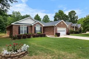 199 Bainbridge Dr, Aiken, SC 29803 - Photo 1