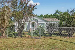 1104 Hampton Ave NW, Aiken, SC 29801 - Photo 1