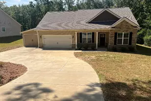 278 Pine St, Gloverville, SC 29828 - Photo 1