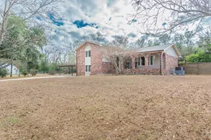 155 Garden Dr, Williston, SC 29853 - Photo 1