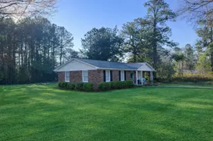 604 N Morgan Ave, Andrews, SC 29510 - Photo 1