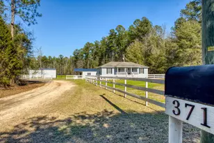 371 Nickletop Rd, Windsor, SC 29856 - Photo 1