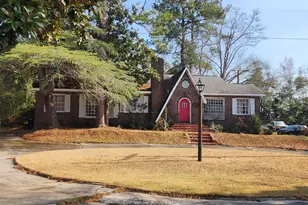 320 Williamsburg St NE, Aiken, SC 29801 - Photo 1