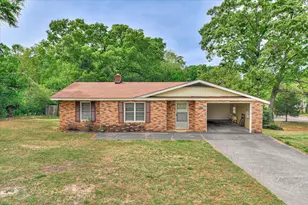270 Pine St, Gloverville, SC 29828 - Photo 1