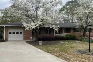 221 Gregg Ave NW, Aiken, SC 29801 - Photo 1