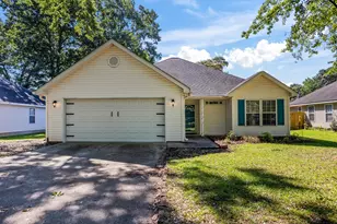 404 Pine Ave SE, Aiken, SC 29803 - Photo 1