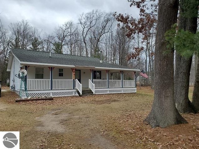 5284 Gage St, Roos, MI 48756