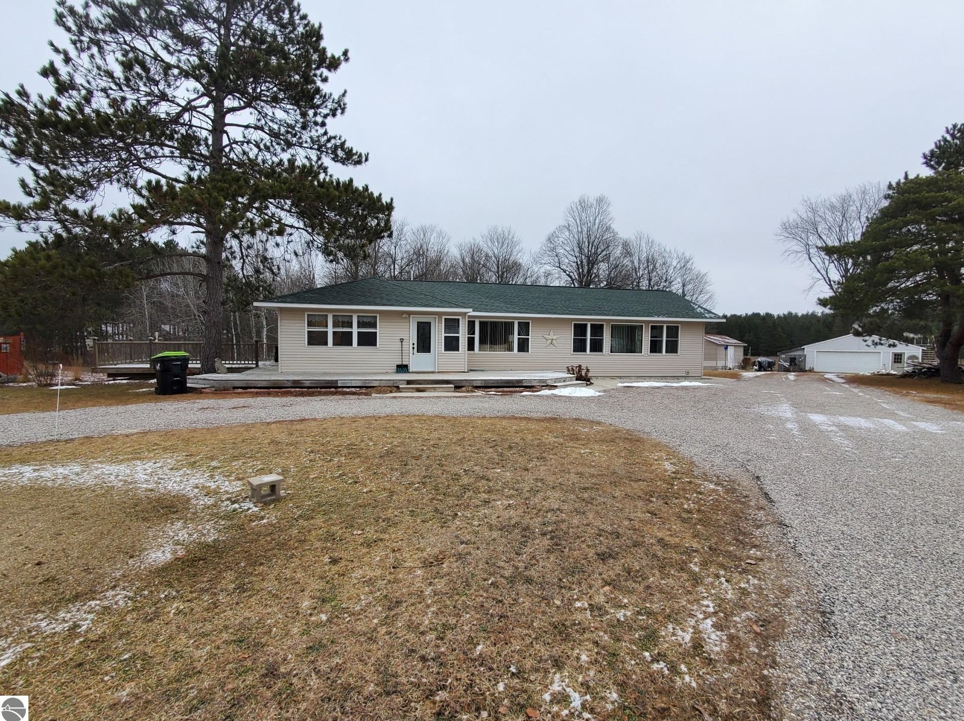 7122 N 43 1/2 Rd, Manton, MI 49663