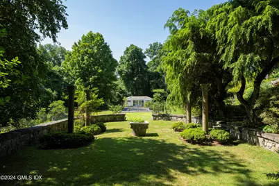 10 Cliffdale Road, Greenwich, CT 06831 - Photo 28
