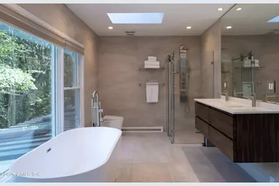 979 Lake Avenue, Greenwich, CT 06831 - Photo 30