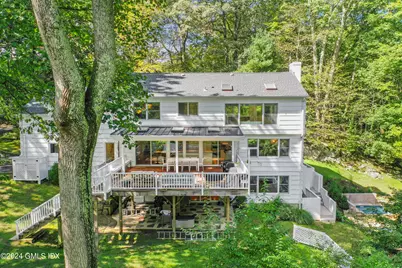 979 Lake Avenue, Greenwich, CT 06831 - Photo 56