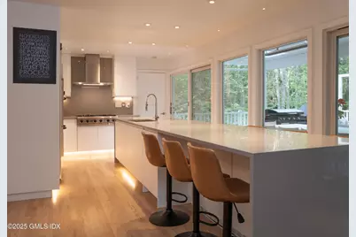 979 Lake Avenue, Greenwich, CT 06831 - Photo 6