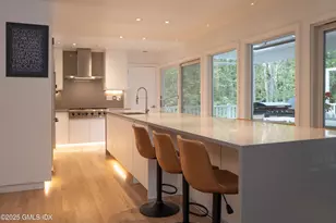 979 Lake Ave, Greenwich, CT 06831 - Photo 6