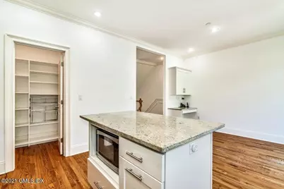 69 Riverdale Avenue #202, Greenwich, CT 06831 - Photo 16