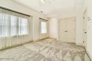 69 Riverdale Ave, Greenwich, CT 06831 - Photo 18