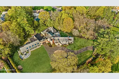 21 Calhoun Drive, Greenwich, CT 06831 - Photo 2